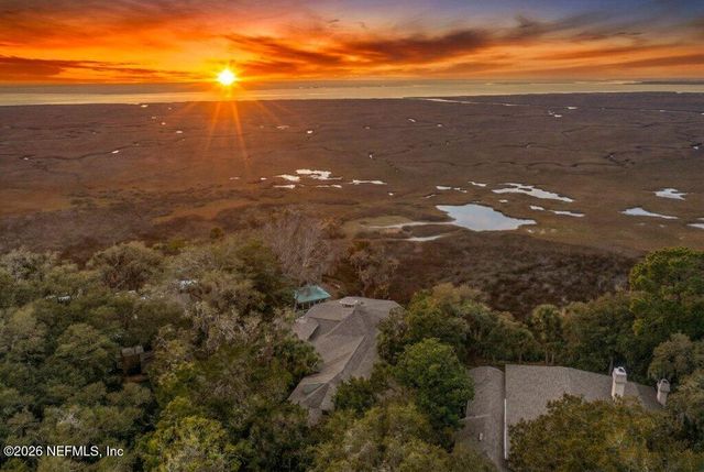 98 SEA MARSH Road, Fernandina Beach, FL 32034