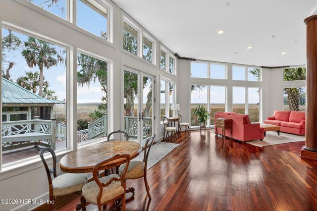 98 SEA MARSH Road, Fernandina Beach, FL 32034