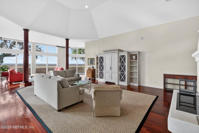 98 SEA MARSH Road, Fernandina Beach, FL 32034