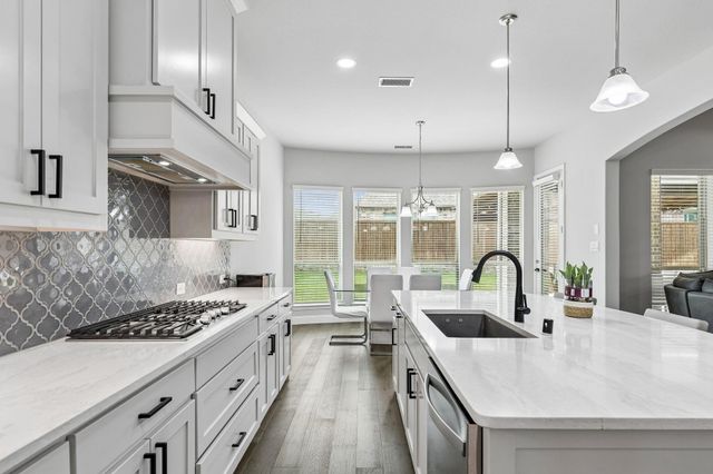 629 Singing Water Drive, Rockwall, TX 75087