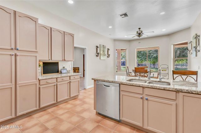 25722 S 179th Street, Queen Creek, AZ 85142