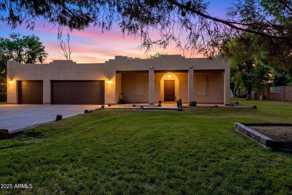 25722 S 179th Street, Queen Creek, AZ 85142