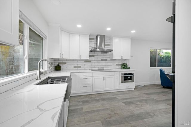 125 Skyline Ct, Vallejo, CA 94591