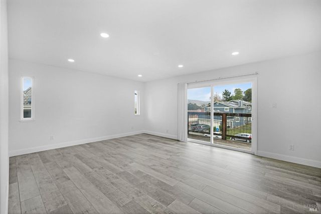 125 Skyline Ct, Vallejo, CA 94591