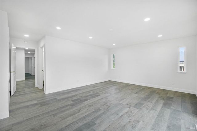 125 Skyline Ct, Vallejo, CA 94591