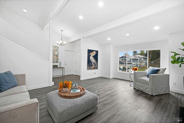 125 Skyline Ct, Vallejo, CA 94591