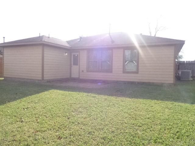 8002 Big Oak Drive, Texas City, TX 77591