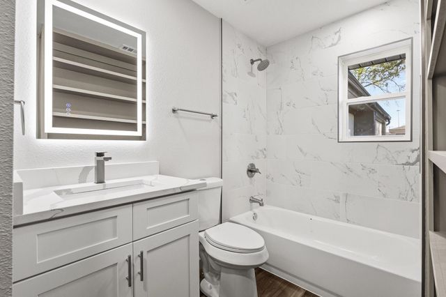 2401 Hillcrest Avenue, Greenville, TX 75402