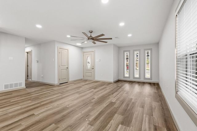 2401 Hillcrest Avenue, Greenville, TX 75402