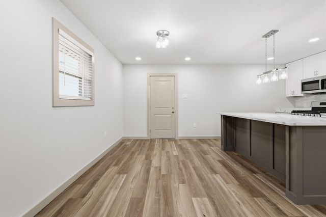 2401 Hillcrest Avenue, Greenville, TX 75402