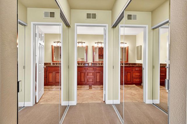 38612 Wisteria Drive, Palm Desert, CA 92211