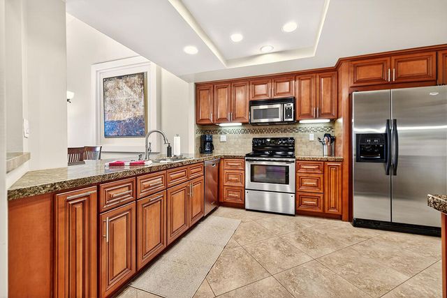 38612 Wisteria Drive, Palm Desert, CA 92211