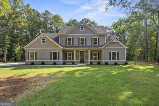 546 Harbour Shores, Jackson, GA 30233