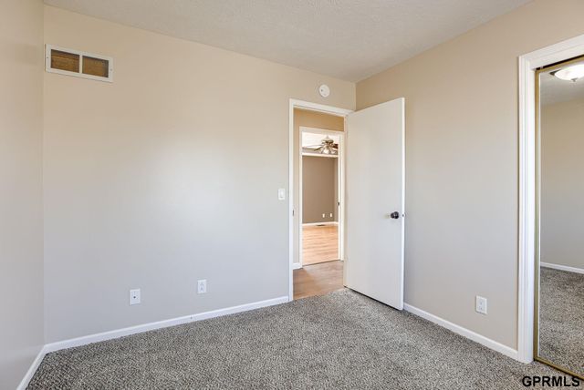 2413 Corn Drive, Papillion, NE 68046