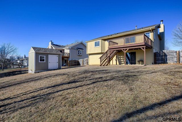 2413 Corn Drive, Papillion, NE 68046