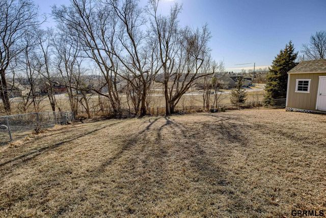 2413 Corn Drive, Papillion, NE 68046