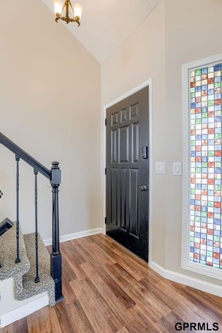 2413 Corn Drive, Papillion, NE 68046