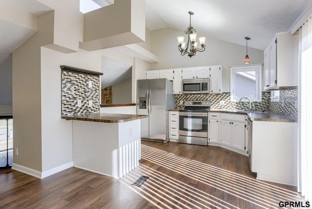 2413 Corn Drive, Papillion, NE 68046
