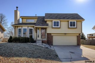2413 Corn Drive, Papillion, NE 68046