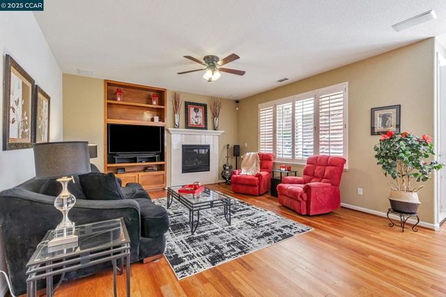 5023 Vesteny Ct, Antioch, CA 94531