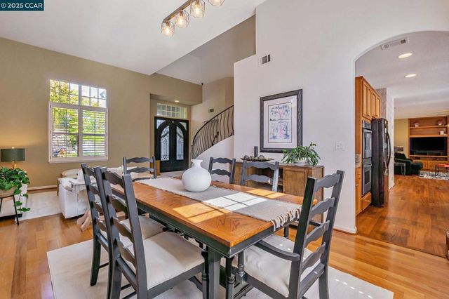 5023 Vesteny Ct, Antioch, CA 94531