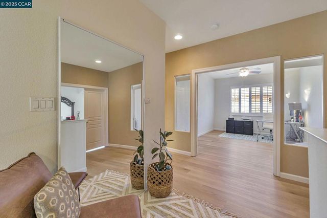 5023 Vesteny Ct, Antioch, CA 94531