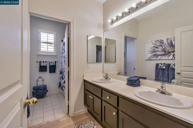 5023 Vesteny Ct, Antioch, CA 94531