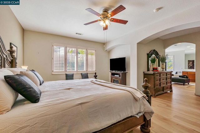 5023 Vesteny Ct, Antioch, CA 94531