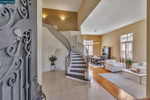 5023 Vesteny Ct, Antioch, CA 94531