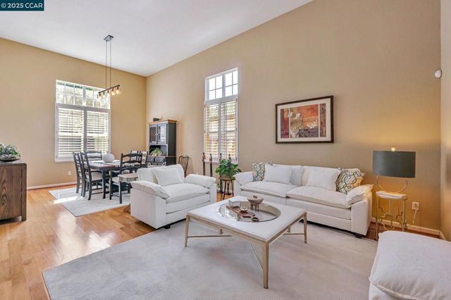 5023 Vesteny Ct, Antioch, CA 94531