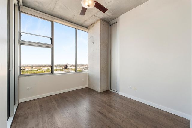 1720 S Michigan Avenue 1712, Chicago, IL 60616