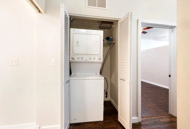 1720 S Michigan Avenue 1712, Chicago, IL 60616