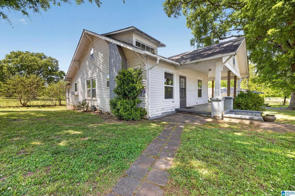 246 VIRGINIA AVENUE, Anniston, AL 36201