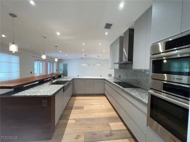 13191 Idylwild Farm RD, Fort Myers, FL 33905