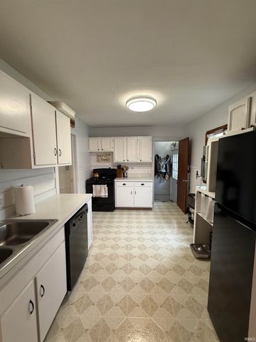 1747 Linden Avenue, Mishawaka, IN 46544