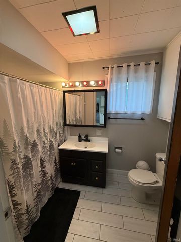 1747 Linden Avenue, Mishawaka, IN 46544
