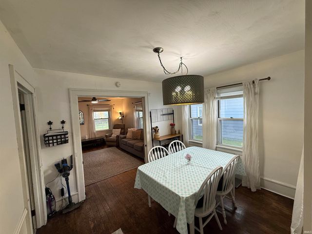 1747 Linden Avenue, Mishawaka, IN 46544