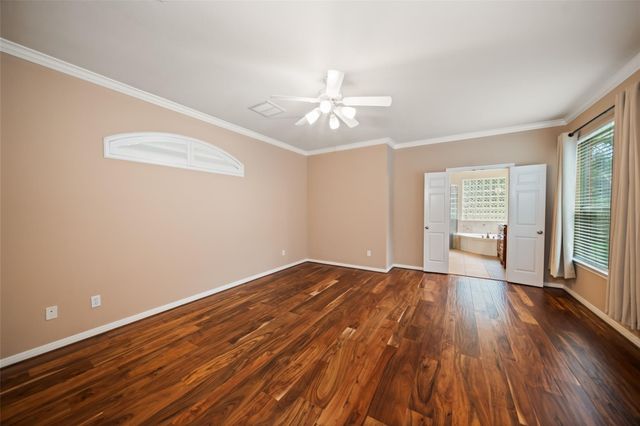10 Dove Trace Circle, The Woodlands, TX 77382