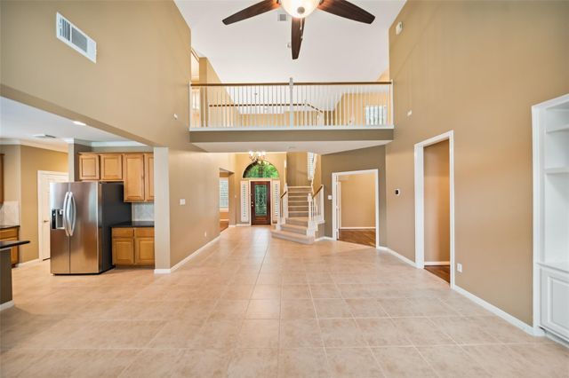 10 Dove Trace Circle, The Woodlands, TX 77382