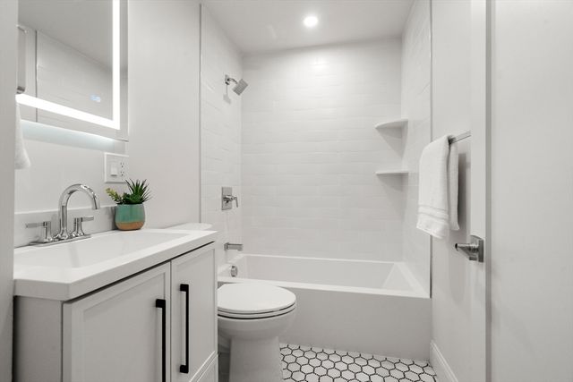 85 School Street 3, Boston, MA 02129