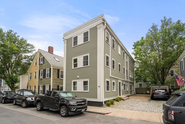 85 School Street 3, Boston, MA 02129