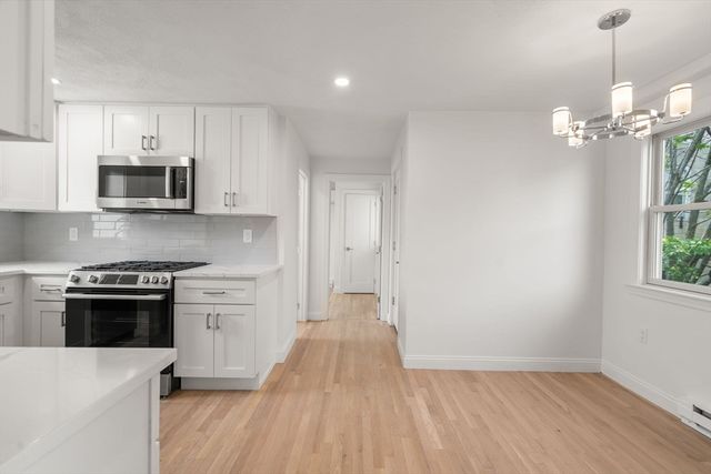 85 School Street 3, Boston, MA 02129