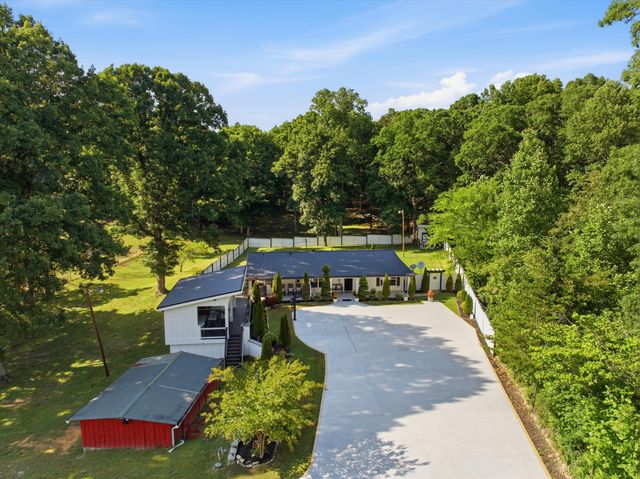 458 County Rd 134, Athens, TN 37303