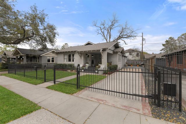 741 E 16th Street, Houston, TX 77008