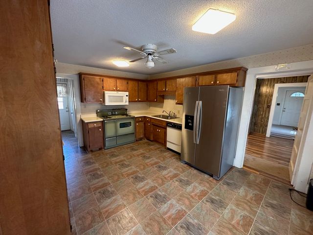 616 McArthur Street, Chesnee, SC 29323