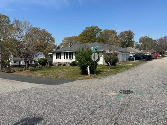 616 McArthur Street, Chesnee, SC 29323