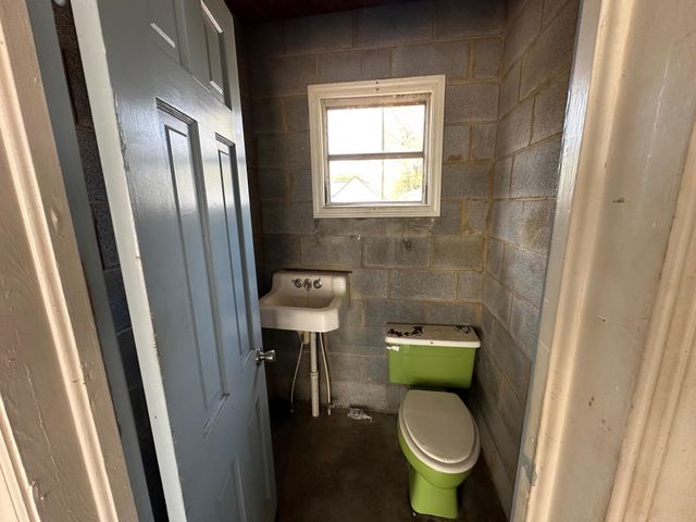 616 McArthur Street, Chesnee, SC 29323