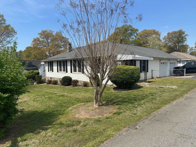 616 McArthur Street, Chesnee, SC 29323