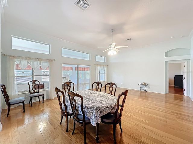 4822 SAWGRASS LAKE CIRCLE, Leesburg, FL 34748