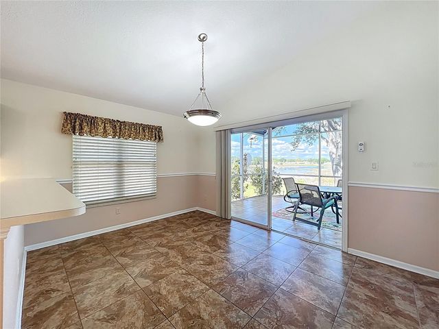 4822 SAWGRASS LAKE CIRCLE, Leesburg, FL 34748